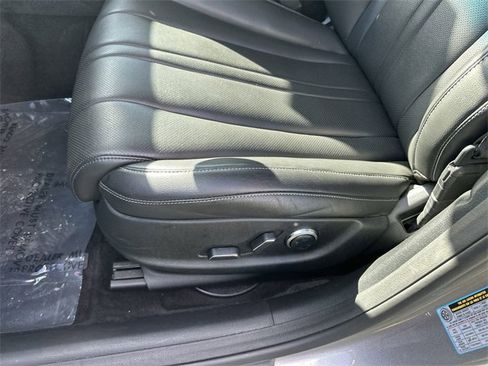 Used 2023 Genesis G80 2.5T image 14