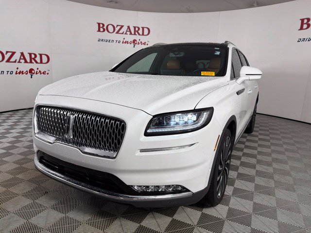 Certified 2022 Lincoln Nautilus Black Label w/ Class II Trailer Tow Package AWD/4WD image 4