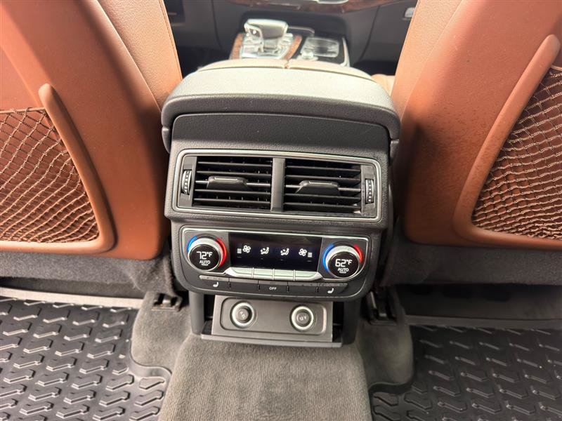Used 2017 Audi Q7 3.0T Prestige AWD/4WD image 24
