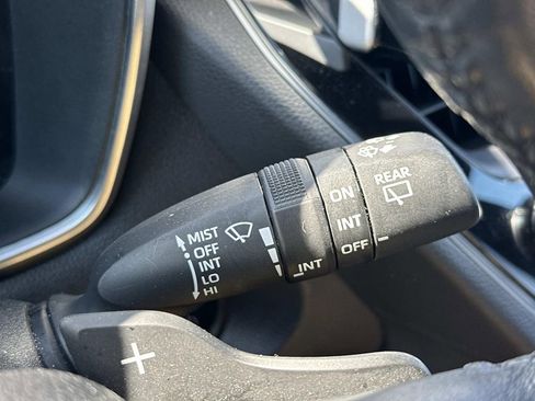 Used 2025 Toyota Corolla Cross AWD Hybrid image 24