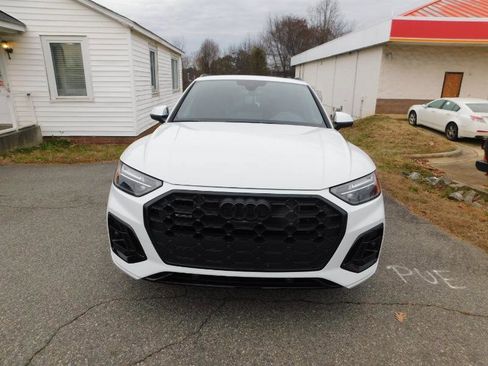 Used 2024 Audi Q5 e Premium Plus image 2