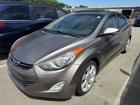 Used 2012 Hyundai Elantra Limited w/ Technology Pkg 5 FWD image 2