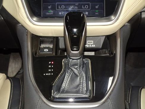 Used 2023 Subaru Outback Limited image 37