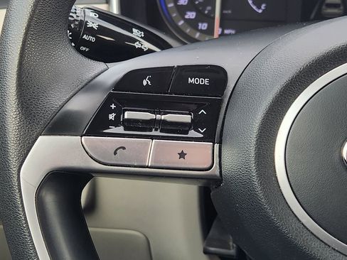 Used 2024 Hyundai Tucson SE image 28