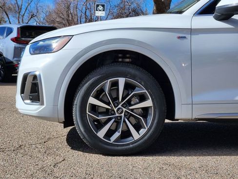 Used 2023 Audi Q5 2.0T Premium w/ Convenience Package AWD/4WD image 8