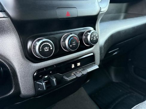 Used 2020 RAM 1500 Tradesman AWD/4WD image 30