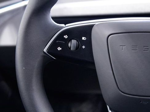 Used 2025 Tesla Model 3 Long Range image 26