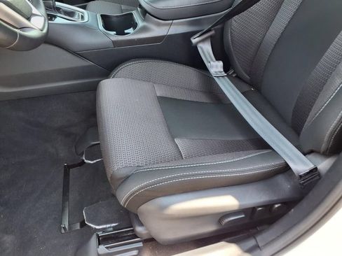 Used 2024 Subaru Outback Premium AWD/4WD image 26