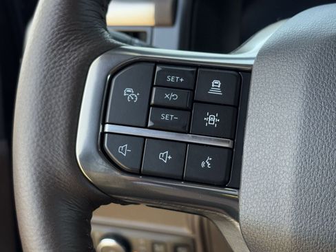 New 2025 Ford F150 King Ranch w/ FX4 Off-Road Package image 45