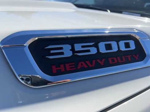 Used 2020 RAM 3500 Limited image 10
