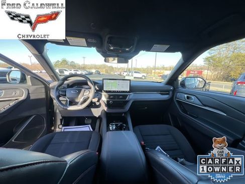 Used 2025 Ford Explorer ST-Line w/ ST-Line Street Pack image 19