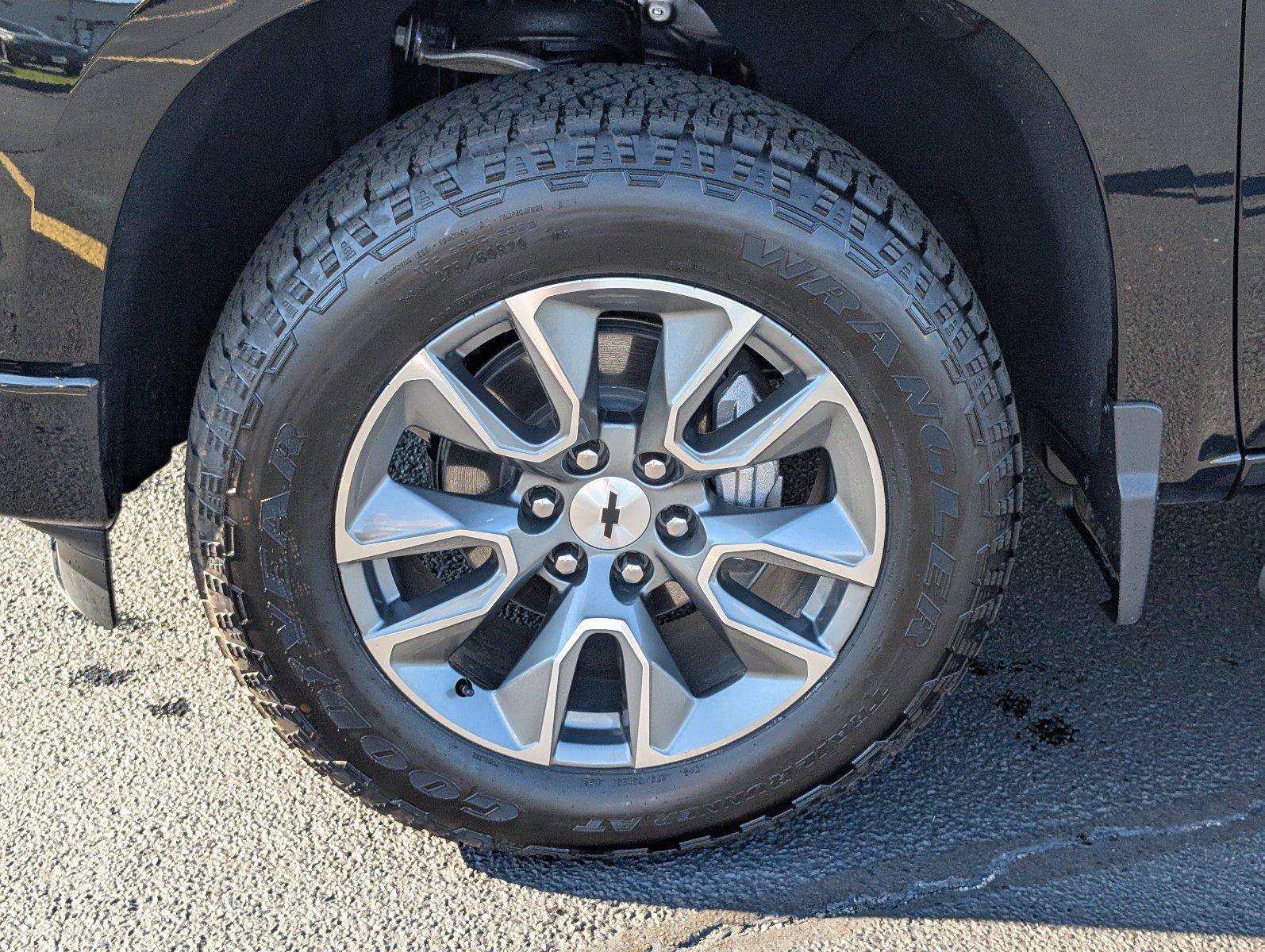 New 2026 Chevrolet Silverado 1500 RST w/ Safety Package AWD/4WD image 12
