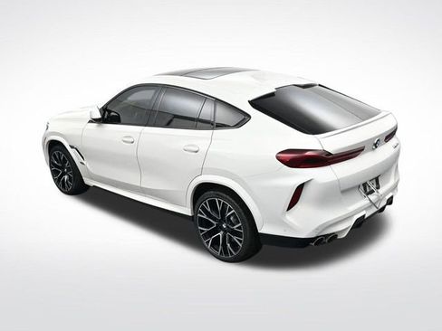 Used 2021 BMW X6 M w/ Executive Package image 24