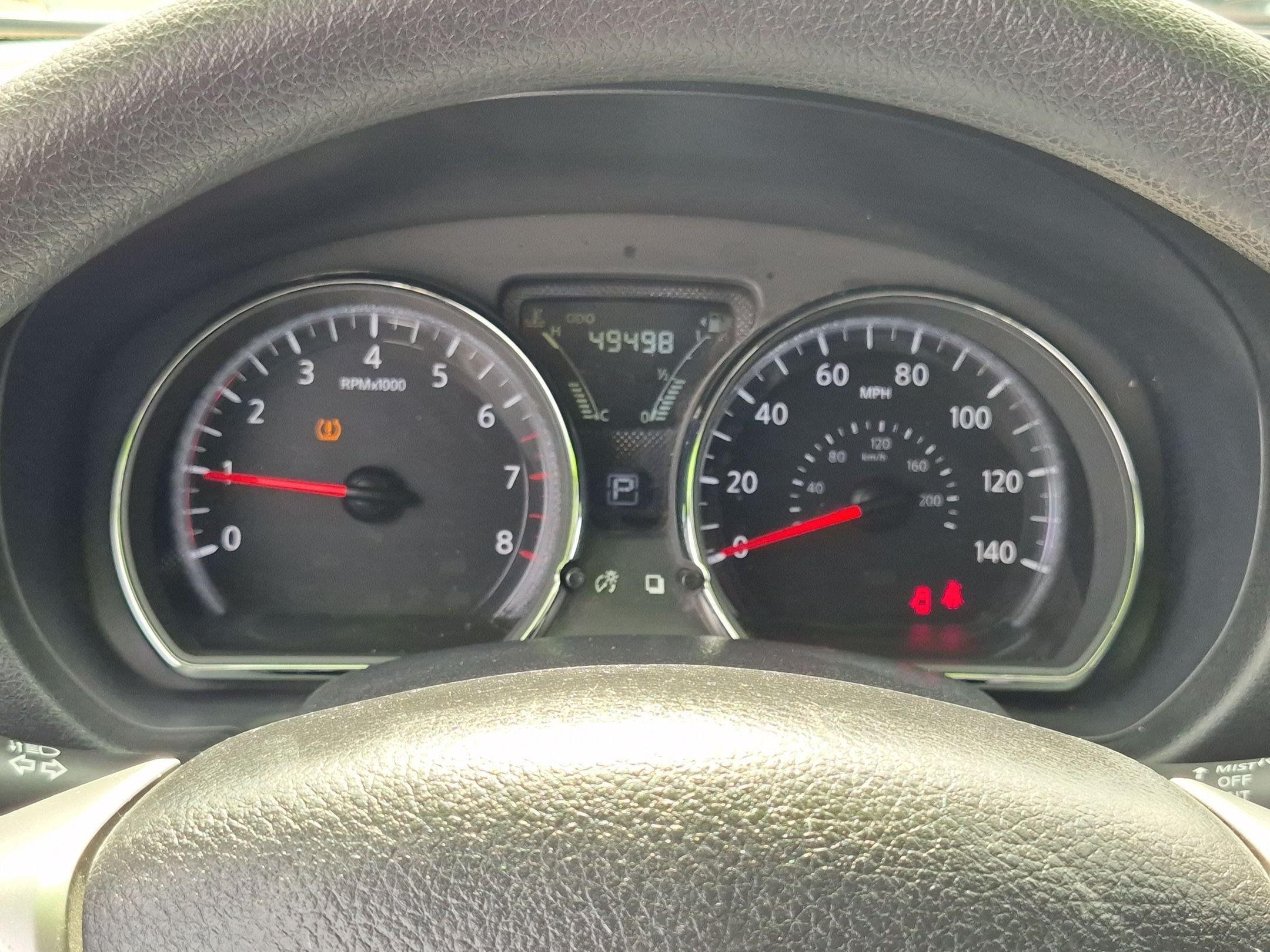 Used 2018 Nissan Versa SV FWD image 16