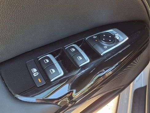 Used 2025 Kia K5 GT FWD image 17