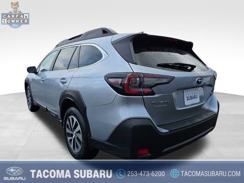 Certified 2025 Subaru Outback Premium image 4