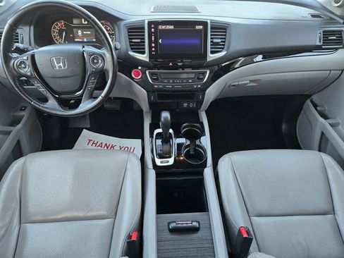 Used 2018 Honda Ridgeline RTL-E image 11