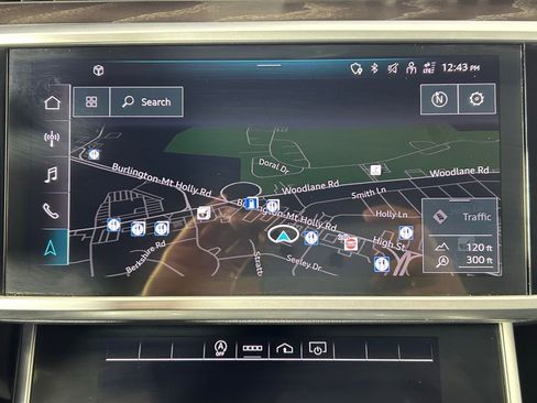 Used 2023 Audi A6 2.0T Premium w/ Convenience Package image 18