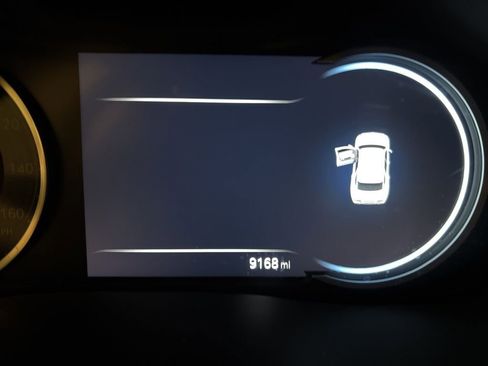 Used 2025 Genesis Electrified GV70 Advanced image 15