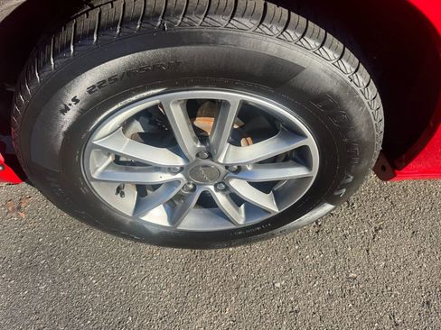 Used 2014 Dodge Grand Caravan R/T image 12