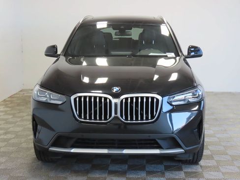 Used 2024 BMW X3 sDrive30i RWD image 2