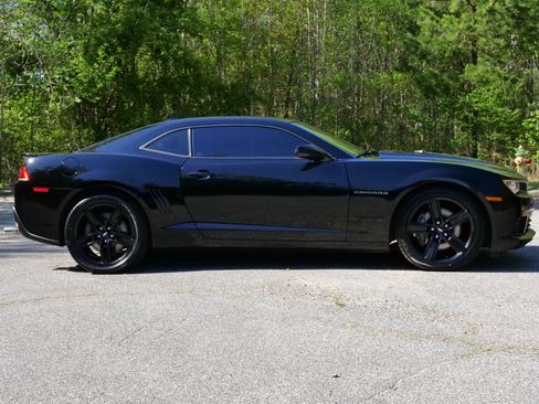 Used 2015 Chevrolet Camaro SS w/ RS Package image 32