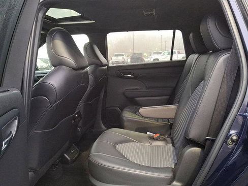 Certified 2024 Toyota Highlander XSE image 22