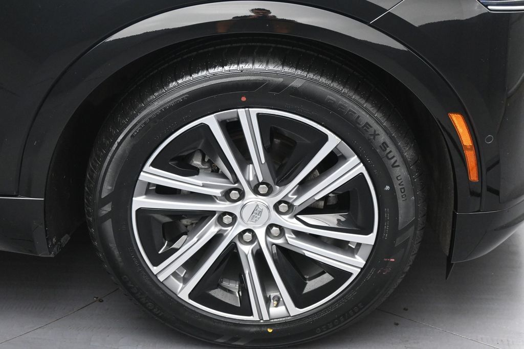 Used 2024 Cadillac Lyriq Luxury RWD image 9