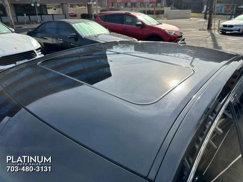 Used 2013 Toyota Avalon Limited image 20