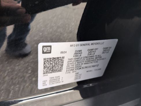 Used 2024 Chevrolet Traverse LT image 35