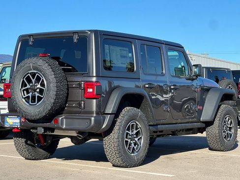 New 2026 Jeep Wrangler Unlimited Rubicon w/ Safety Group image 4