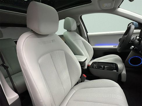 New 2026 Hyundai Ioniq 5 Limited image 15