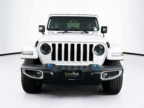 Used 2023 Jeep Wrangler Unlimited Sahara w/ Cold Weather Group AWD/4WD image 2