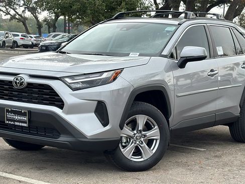 New 2025 Toyota RAV4 XLE image 34