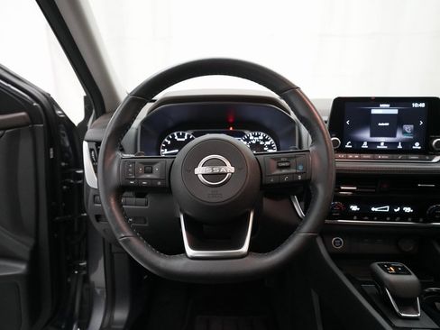 Certified 2023 Nissan Rogue SV w/ SV Premium Package image 4