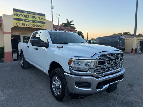 Used 2023 RAM 2500 Tradesman image 7