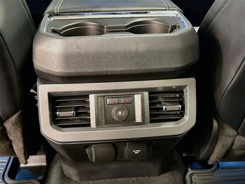 Used 2024 Ford F250 Lariat w/ Lariat Ultimate Package AWD/4WD image 27