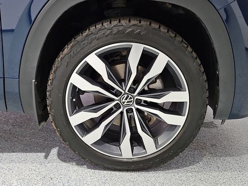 Used 2023 Volkswagen Atlas SEL Premium AWD/4WD image 5