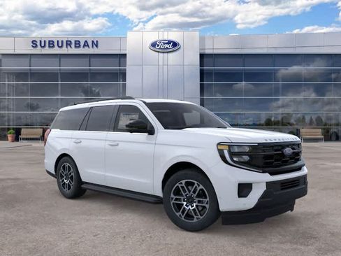 New 2026 Ford Expedition Active AWD/4WD image 7