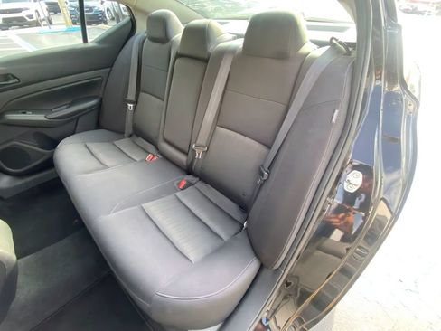 Used 2024 Nissan Altima 2.5 SV FWD image 24