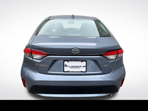 Used 2020 Toyota Corolla LE FWD image 12