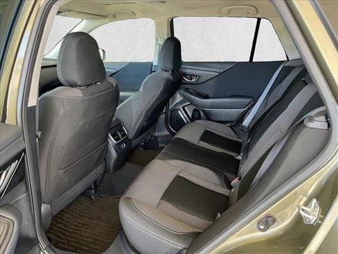 Used 2025 Subaru Outback Premium image 10