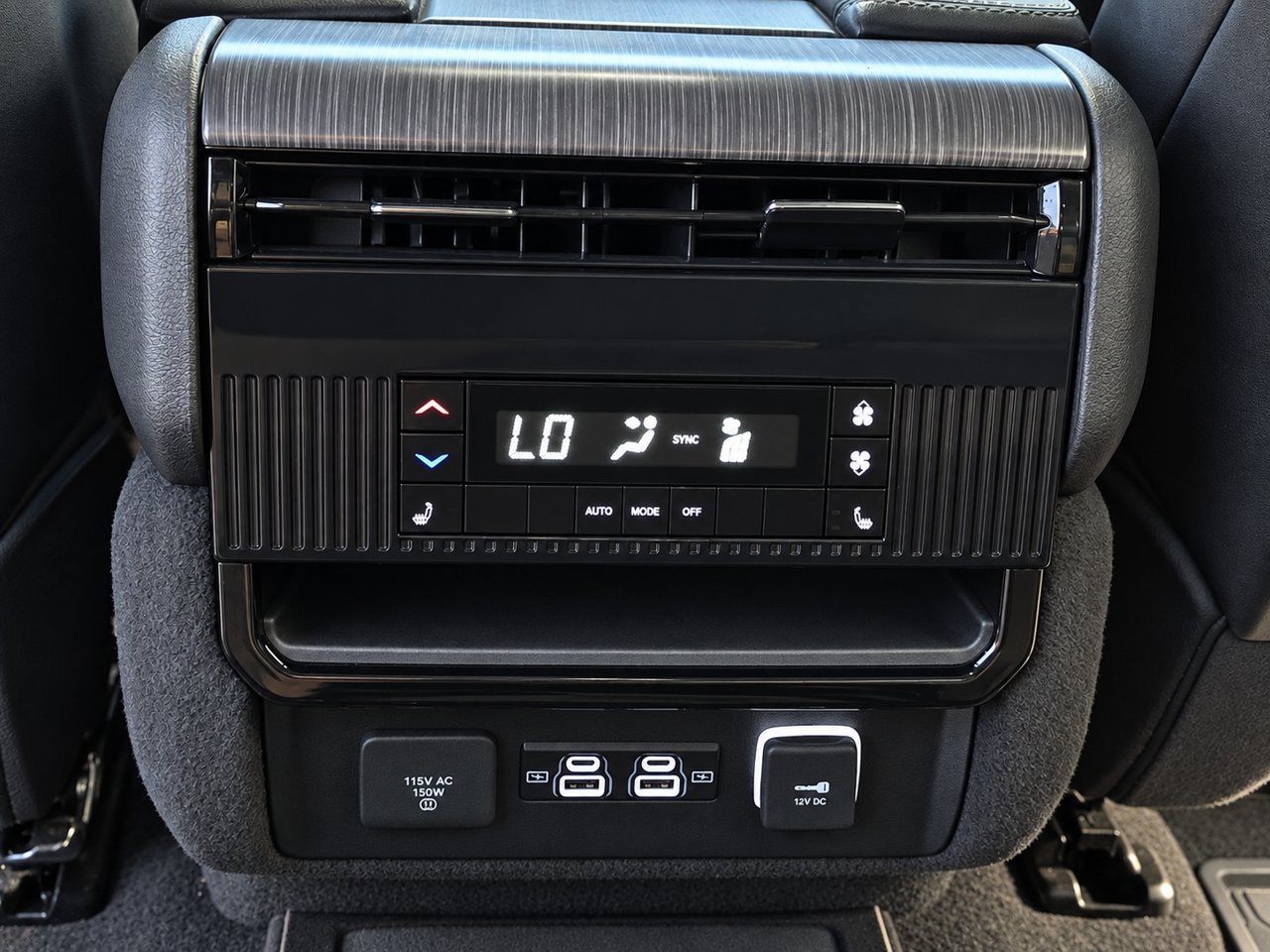 Used 2023 Jeep Wagoneer Series II w/ Premium Group I AWD/4WD image 26