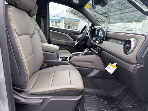 New 2026 Chevrolet Colorado ZR2 w/ Technology Package image 23