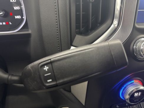 Used 2022 GMC Sierra 1500 SLT w/ SLT Premium Package image 15