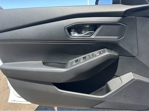 Used 2023 Honda Accord LX image 27