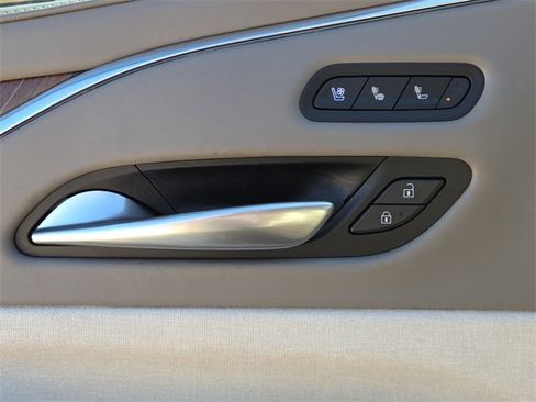 Used 2023 Cadillac Escalade Premium Luxury Platinum image 24