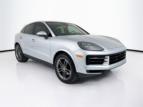 New 2026 Porsche Cayenne Coupe image 7