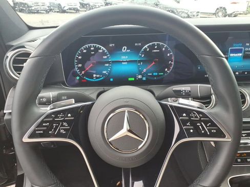 Certified 2021 Mercedes-Benz E 450 4MATIC Sedan image 20