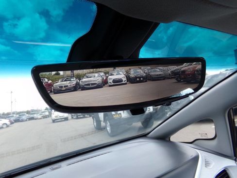 Used 2020 Chevrolet Bolt Premier image 66